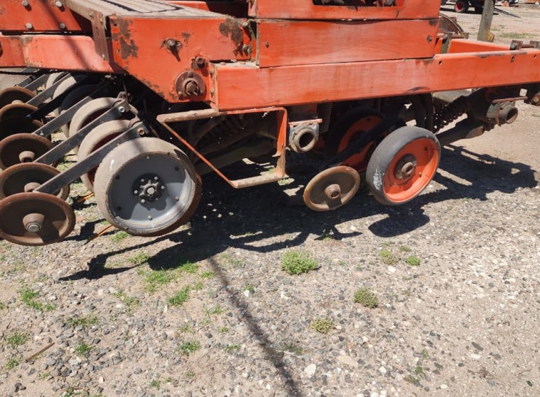 Sembradora Tanzi 4300, año 2000