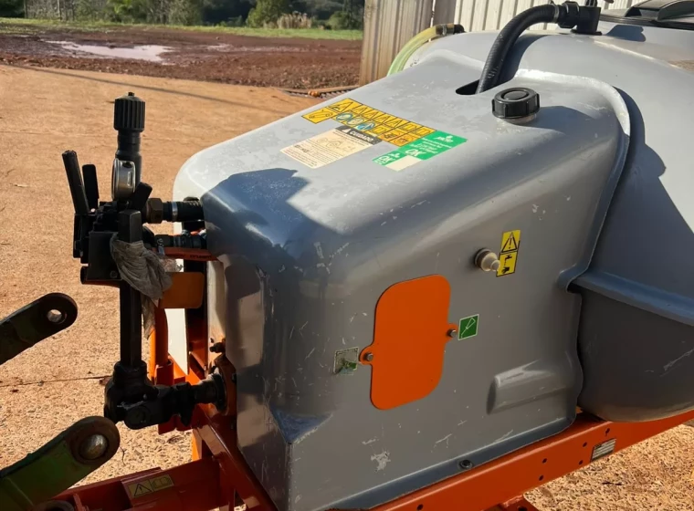 Pulverizadora Jacto ARBUS 1000, año 2022