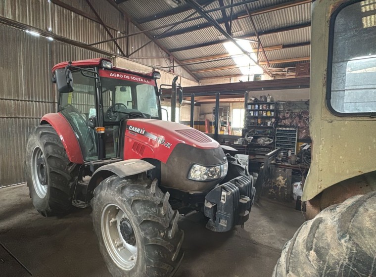 Tractor Case Farmall 110 JX, año 2017
