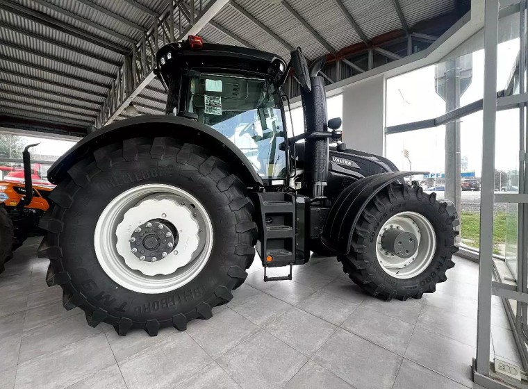 Tractor Valtra S294, año 0