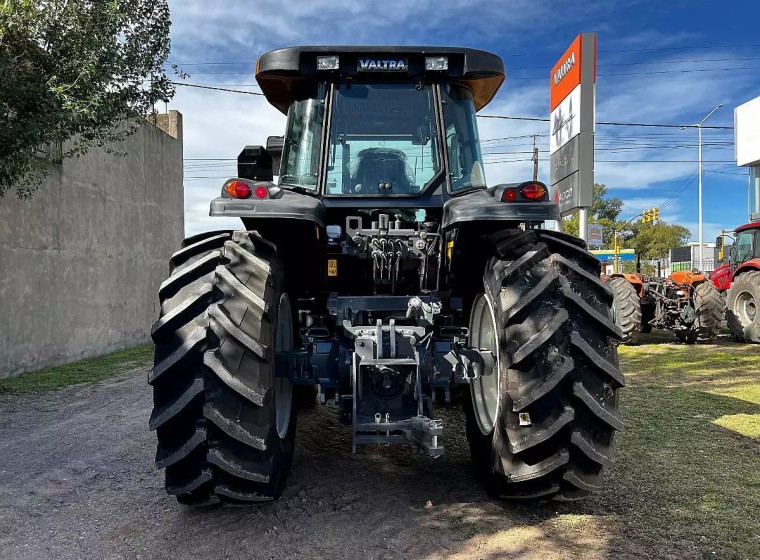 Tractor Valtra BT 170, año 0