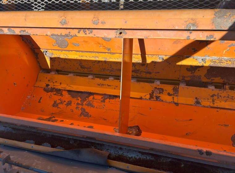 Sembradora Agrometal MXY 3717, año 2008