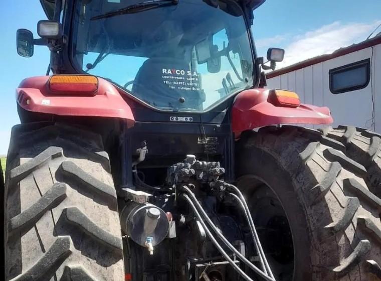 Tractor Case Puma 210, año 2014