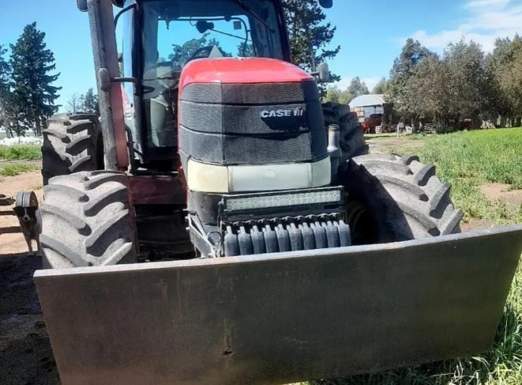 Tractor Case Puma 210, año 2014