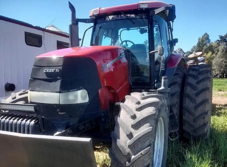 Tractor Case Puma 210, año 2014