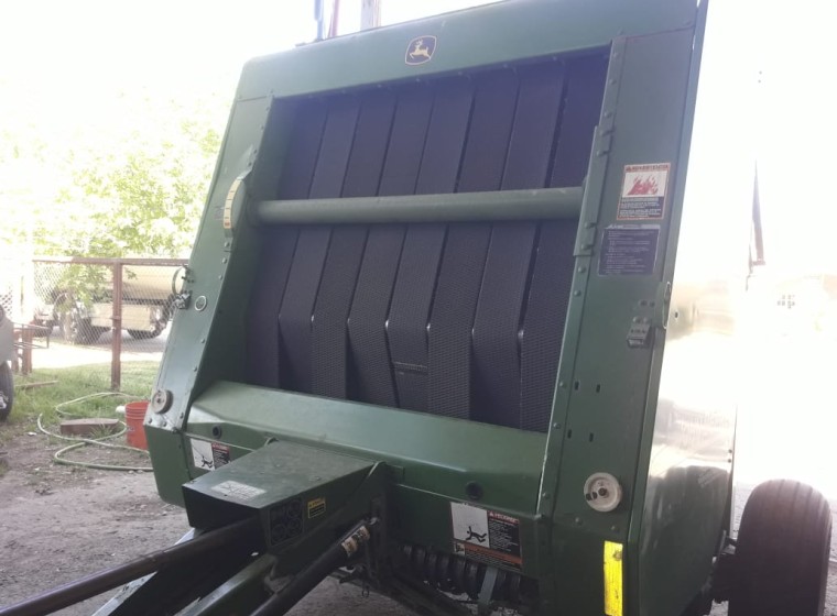 Rotoenfardadora John Deere 567, año 1