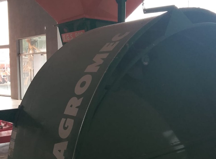 Embolsadora Agromec EGS 900, año 0