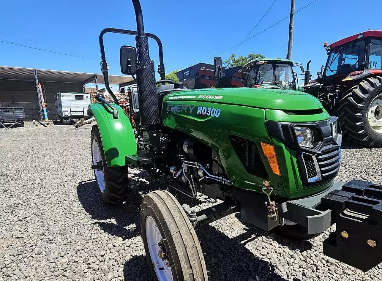 Tractor Chery RD300, año 0