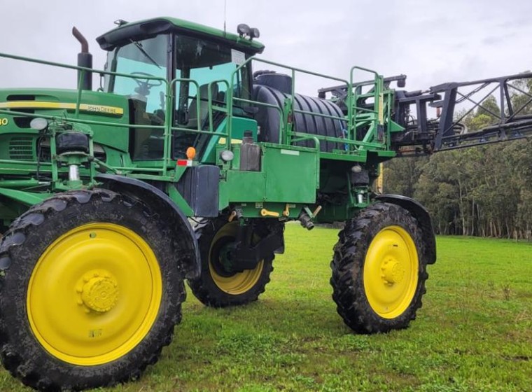 Pulverizadora John Deere 4730, año 2009