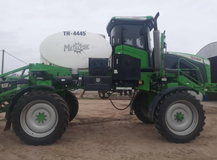 Pulverizadora Metalfor 7035, año 2016