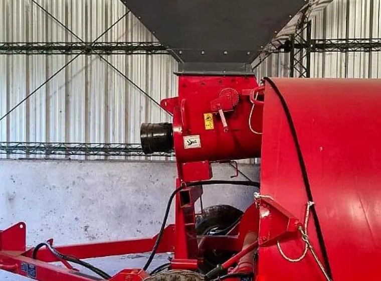 Embolsadora Mainero 2235, año 2017