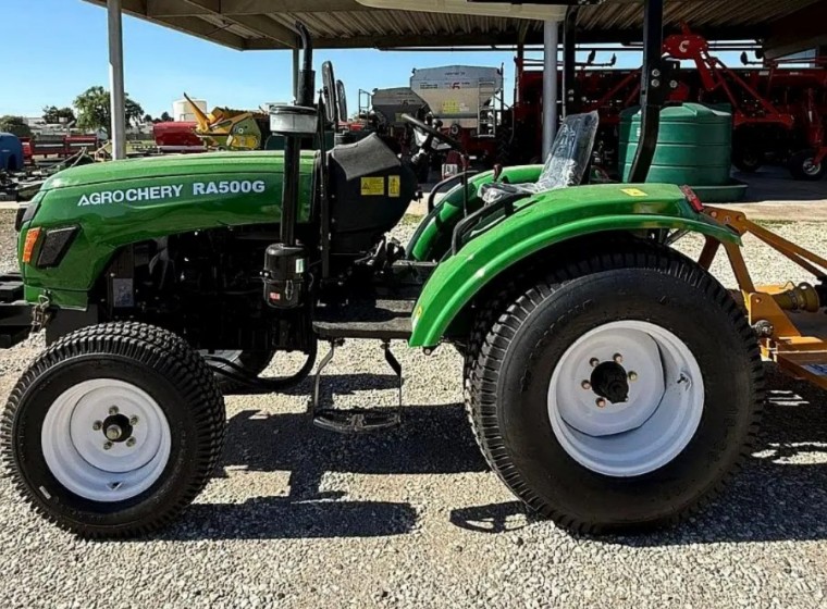 Tractor Chery RA500G, año 0