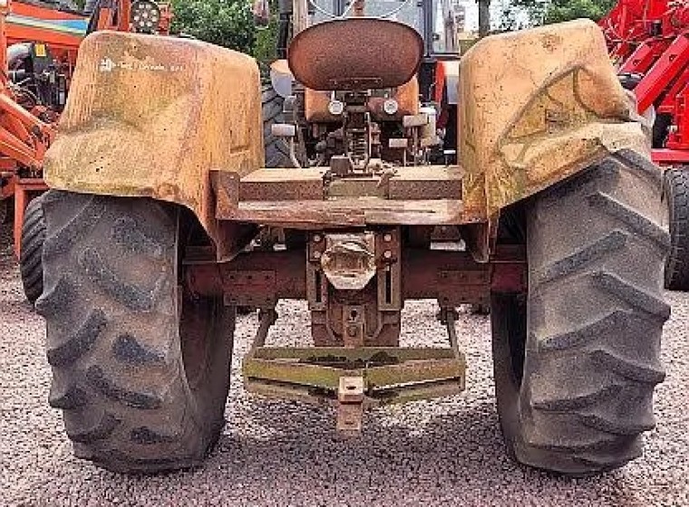 Tractor Fahr D400, año 1