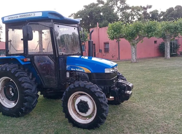 Tractor New Holland TT3840, año 2018