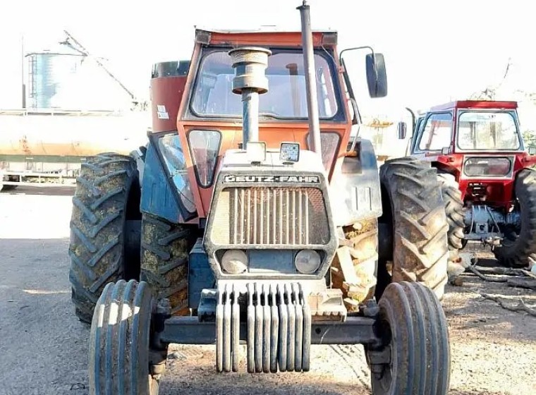 Tractor Deutz Fahr AX160, año 1986