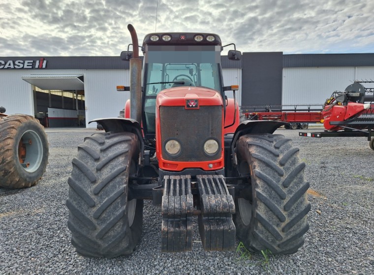 Tractor Massey Ferguson 6480, año 2008