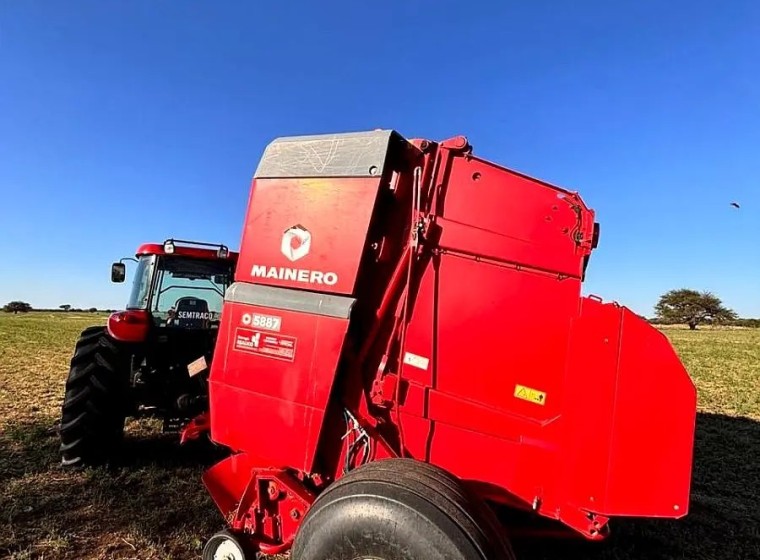 Rotoenfardadora Mainero 5887, año 2021