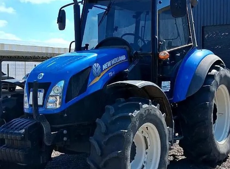 Tractor New Holland T5.115, año 2020