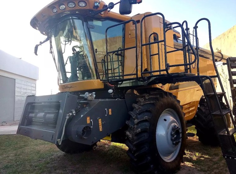 Cosechadora Challenger 540C, año 0