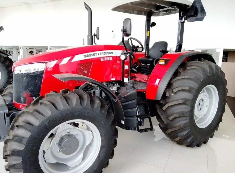 Tractor Massey Ferguson 6712, año 0