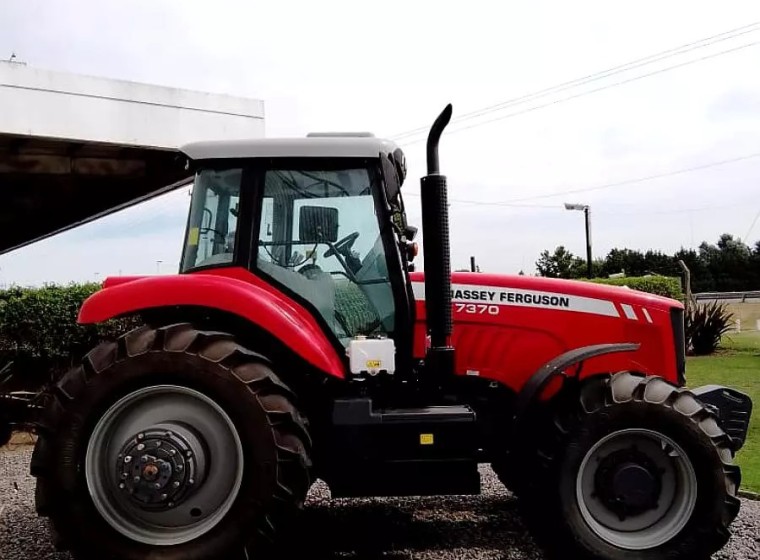 Tractor Massey Ferguson 7370, año 0