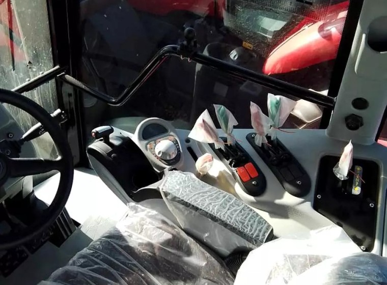 Tractor Massey Ferguson 7350, año 0
