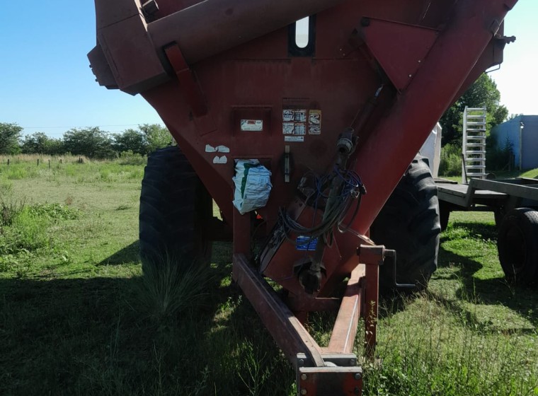 Tolva Ombu ATA 14, año 1