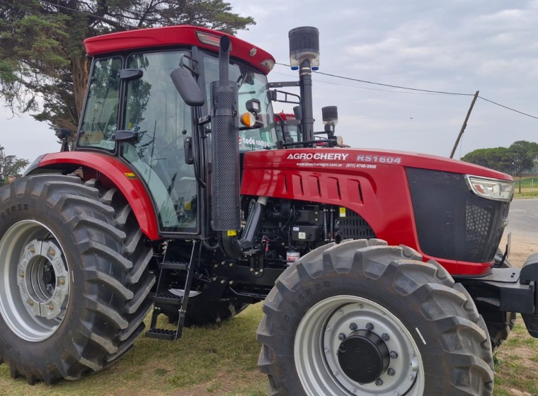 Tractor Chery RS 1604, año 0