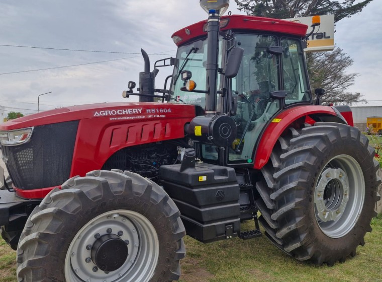 Tractor Chery RS 1604, año 0