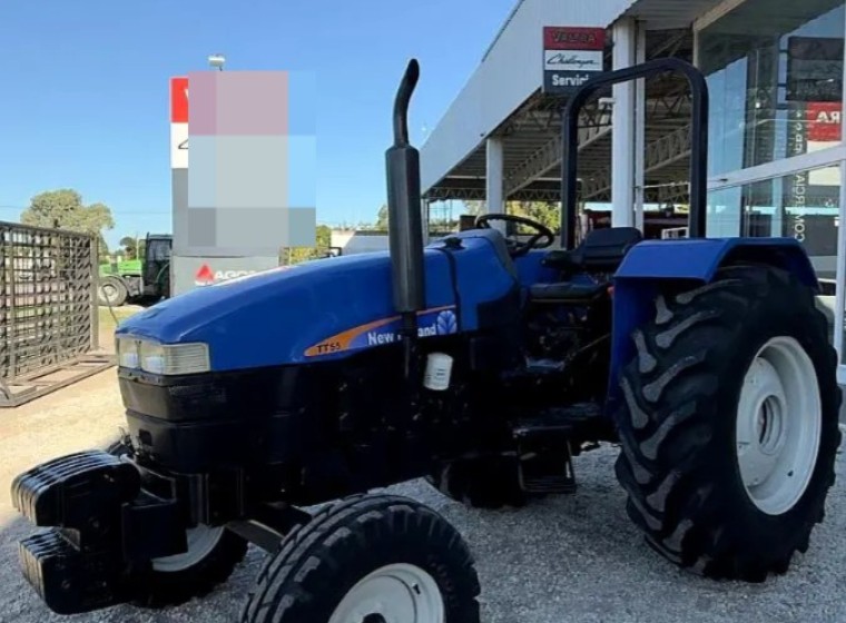 Tractor New Holland TT55, año 2014