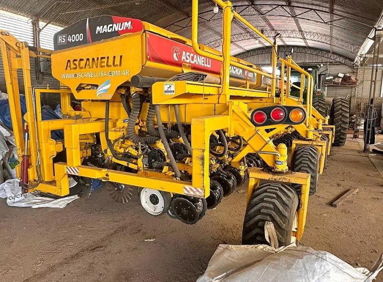 Sembradora Ascanelli RS4000 1652, año 1