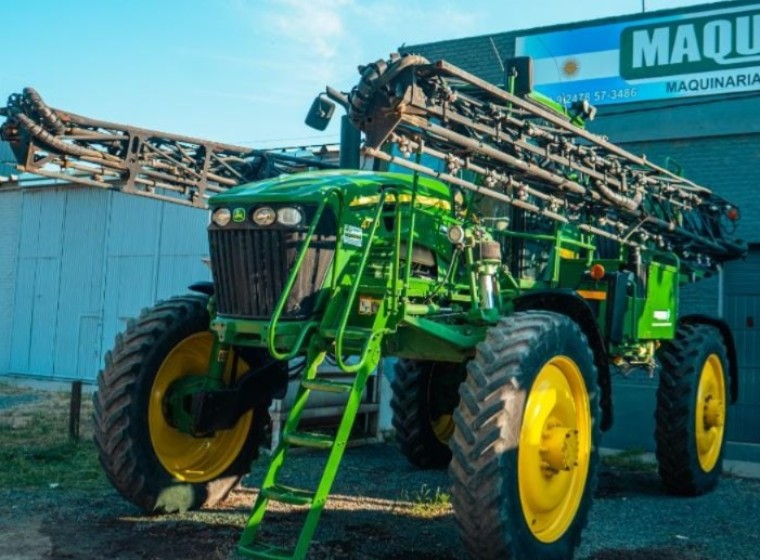 Pulverizadora John Deere 4730, año 2012