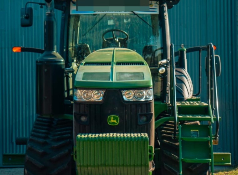 Tractor John Deere 8310 RT, año 2014