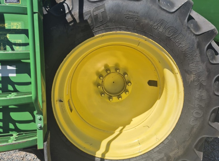 Cosechadora John Deere S670, año 2013