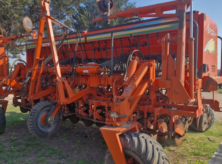 Sembradora Fercam F 440, año 2011