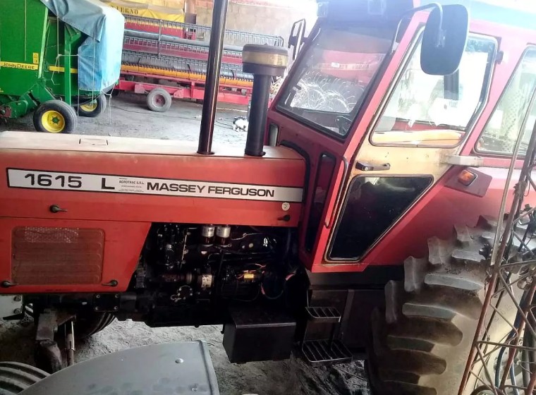 Tractor Massey Ferguson 1615 L, año 1