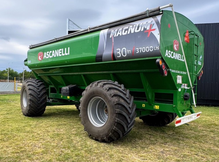 Tolva Ascanelli autodescargable, año 2025