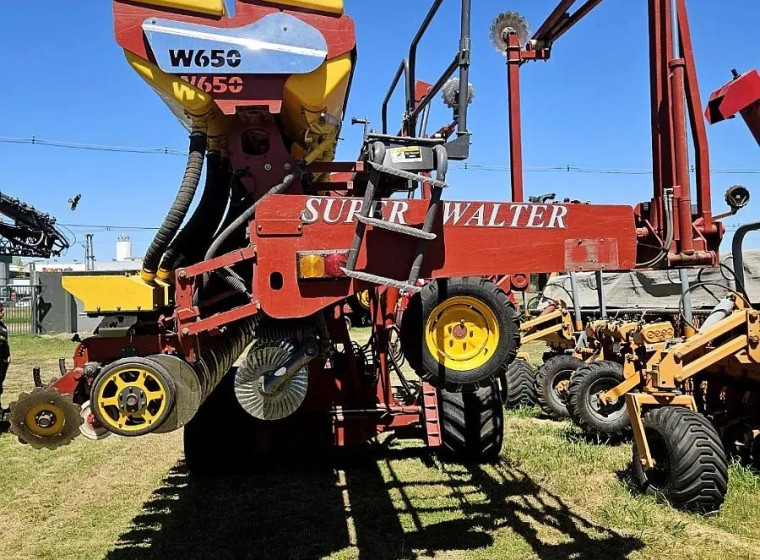 Sembradora Super Walter W650 2135, año 2018