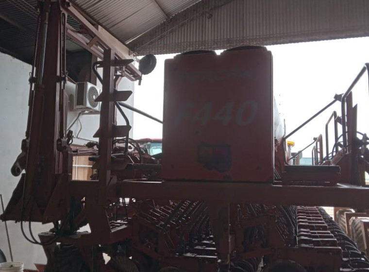 Sembradora Fercam F440 4117, año 1