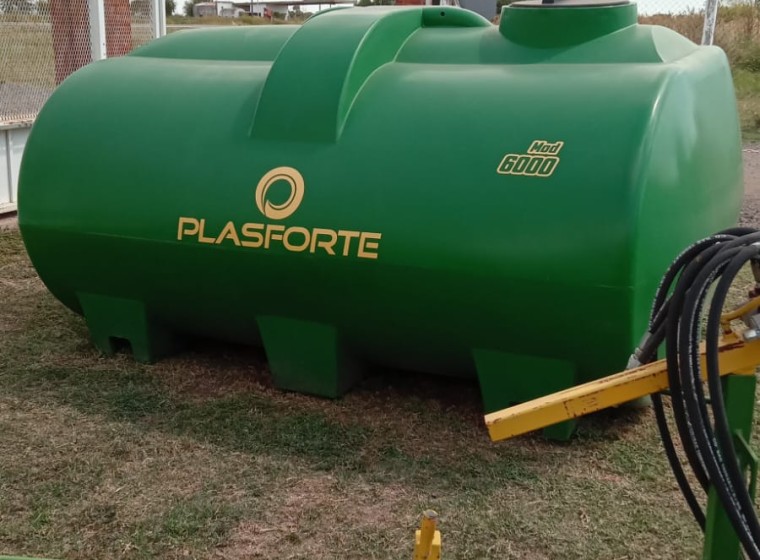 Tanque Plasforte 6000 lts, año 0