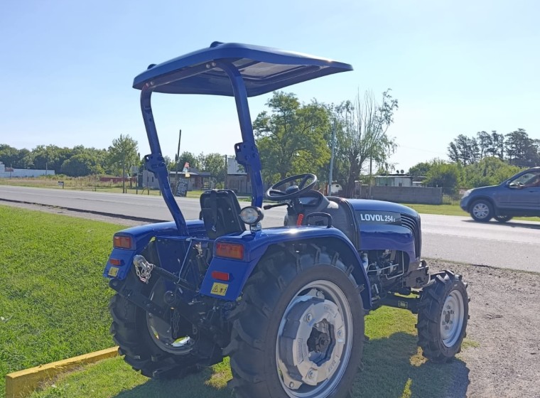 Tractor Lovol TE254, año 0