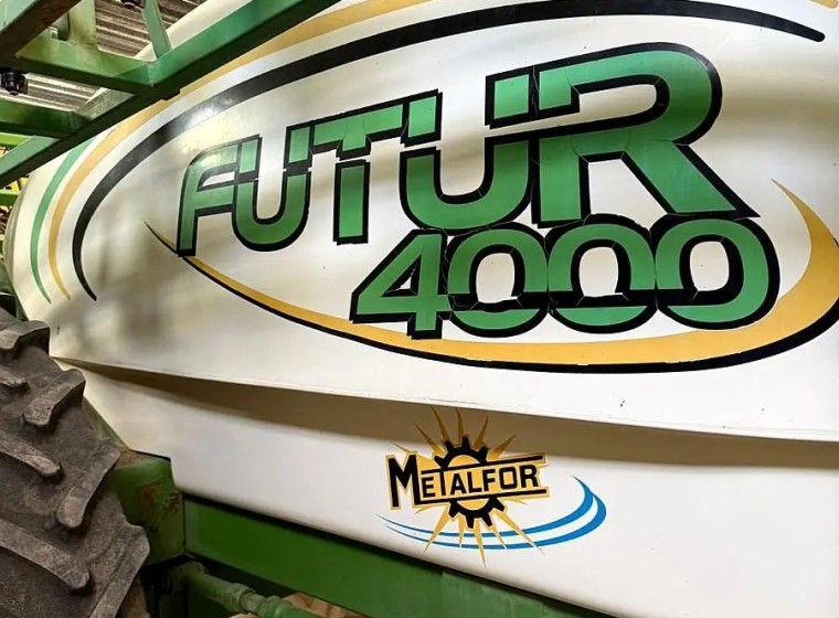 Pulverizadora Metalfor Futur 4000, año 1