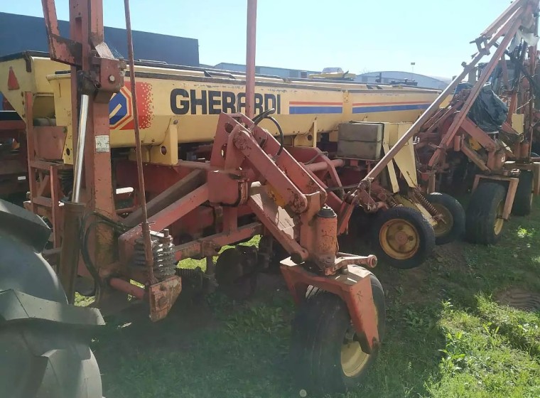 Sembradora Gherardi G200 2152 1670, año 1998