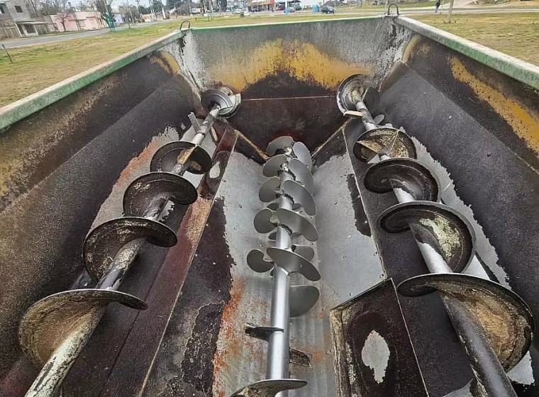 Mixer Montecor H-7, año 2010
