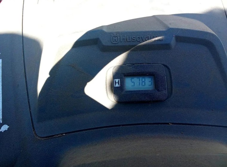 Tractor Husqvarna LGT 54DXL, año 2022