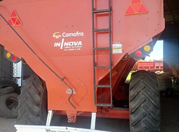 Tolva Comofra Innova 35.000 lts, año 2020