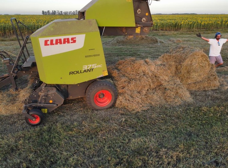 Rotoenfardadora Claas 375 RC, año 2023