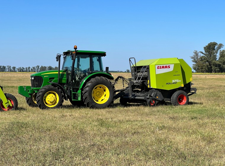 Rotoenfardadora Claas 375 RC, año 2023