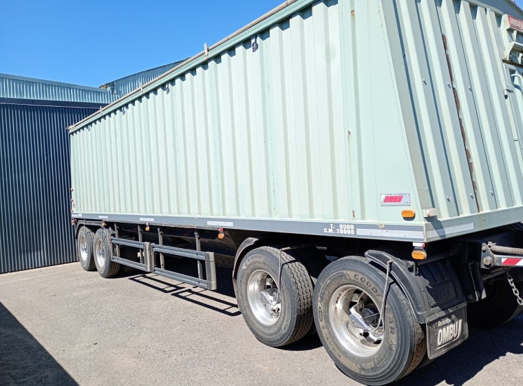 Acoplado Ombu Tolva, año 2020