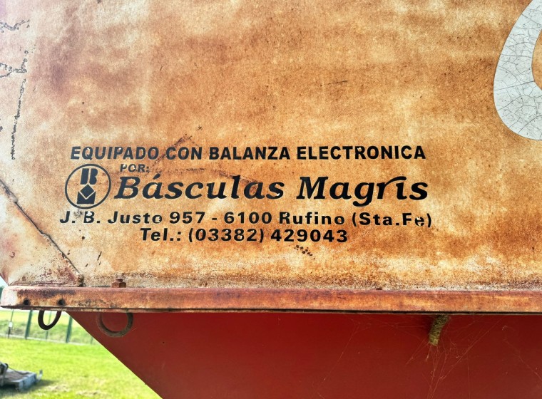 Tolva Cestari 15000 lts, año 1